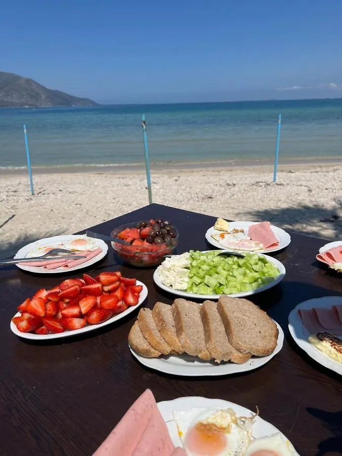 Resort Miqt Beach - Bungalows Orikum